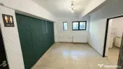 Spatiu comercial cu intrare din strada - Central 