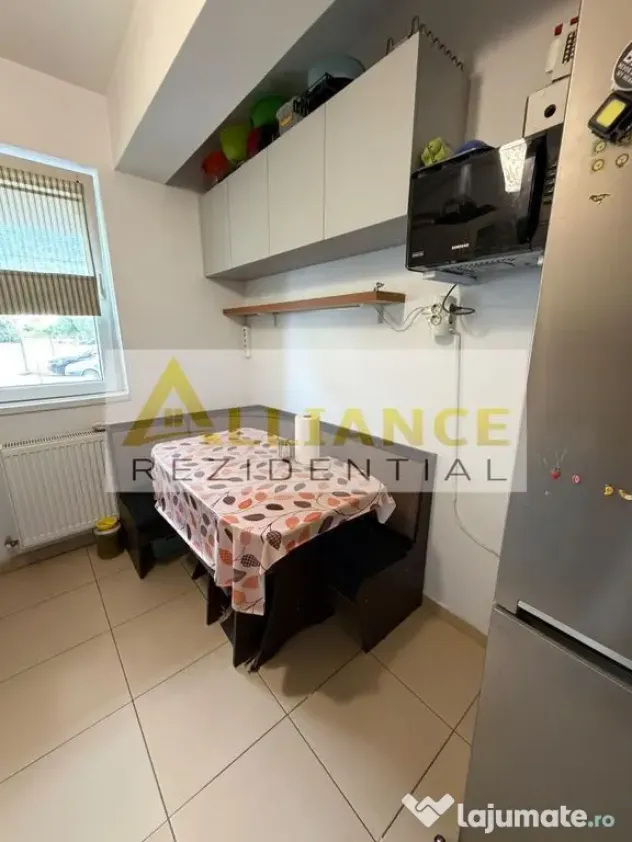| 3 CAMERE | 2 BAI + PARCARE + BOXA | METROU APARATORII PATRIEI 15 MIN - Bucuresti (Bucuresti-Ilfov)
