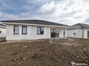 Casa 4 camere, 100 mp, Zona Calea Odoreului 