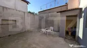 Casa cu 2 camere si mansarda ,plus bucatarie de vara .