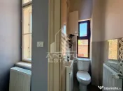 Apartament 5 camere de vanzare, renovat, zona Sinaia Timisoara 