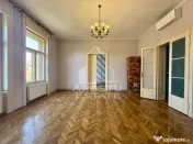 Apartament 5 camere de vanzare, renovat, zona Sinaia Timisoara 