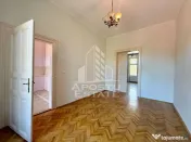 Apartament 5 camere de vanzare, renovat, zona Sinaia Timisoara 