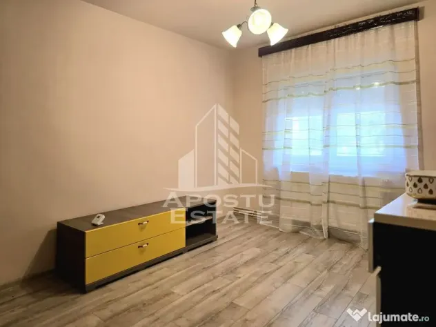 Apartament cu 3 camere,de inchiriat, parter, Arad - Arad (Arad)