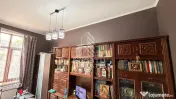Apartament cu 3 camere de vanzare in cladire istorica, Timisoara