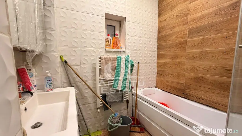 Apartament cu 3 camere de vanzare in cladire istorica, Timisoara - Timisoara (Timis)