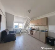 Apartament cu 2 camere de vanzare, centrala proprie, zona Lipovei 