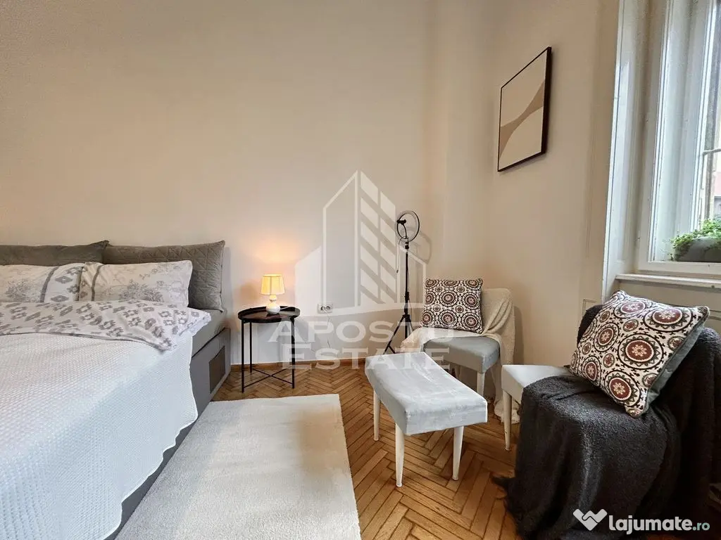 Apartament, spatios etaj 1, vedere in Piata Victoriei - Timisoara (Timis)