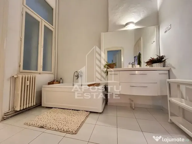 Apartament, spatios etaj 1, vedere in Piata Victoriei - Timisoara (Timis)