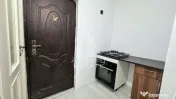 Garsoniera , etaj 4/4, zona Sagului 
