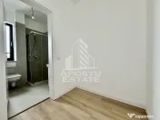 Apartament cu 3 camere, 2 balcoane, pod propriu in Giroc 