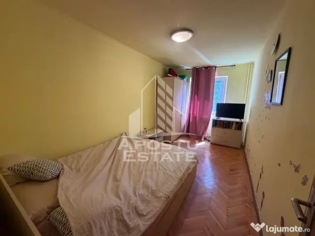 Apartament cu 3 camere ,etaj intermediar, Zona Dacia ,Timisoara - Timisoara (Timis)