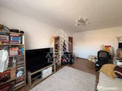 Apartament cu 2 camere de vanzare, centrala proprie, zona Aradului 