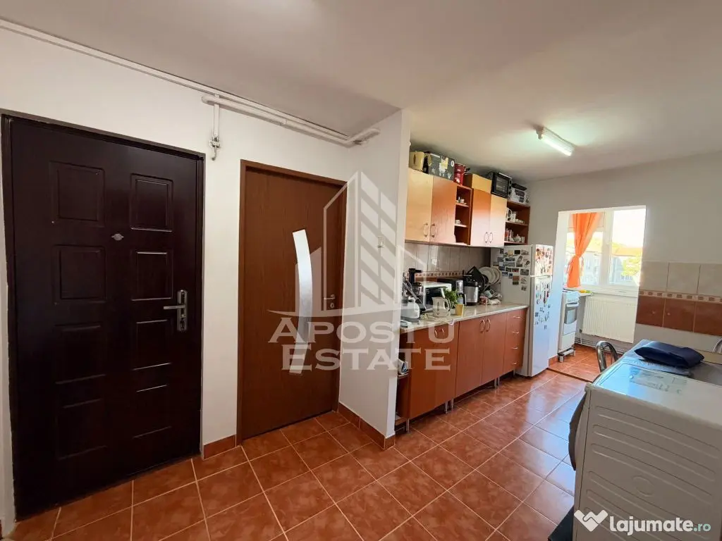 Apartament cu 2 camere de vanzare, centrala proprie, zona Aradului - Timisoara (Timis)
