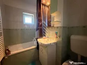 Apartament cu 2 camere de vanzare, centrala proprie, zona Aradului 