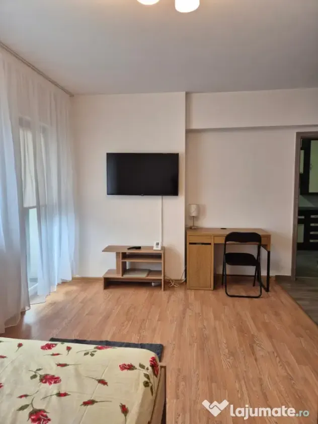 Garsoniera + loc parcare acoperit
