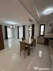Apartament 3 camere, 75 mp, zona Ultracentrală 