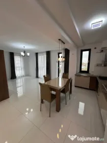 Apartament 3 camere, 75 mp, zona Ultracentrală