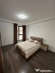 Apartament 3 camere, 75 mp, zona Ultracentrală 