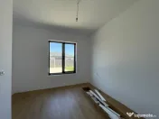 Duplex 4 camere 3 dormitoare | Curte amenajata | Mosnita-No 