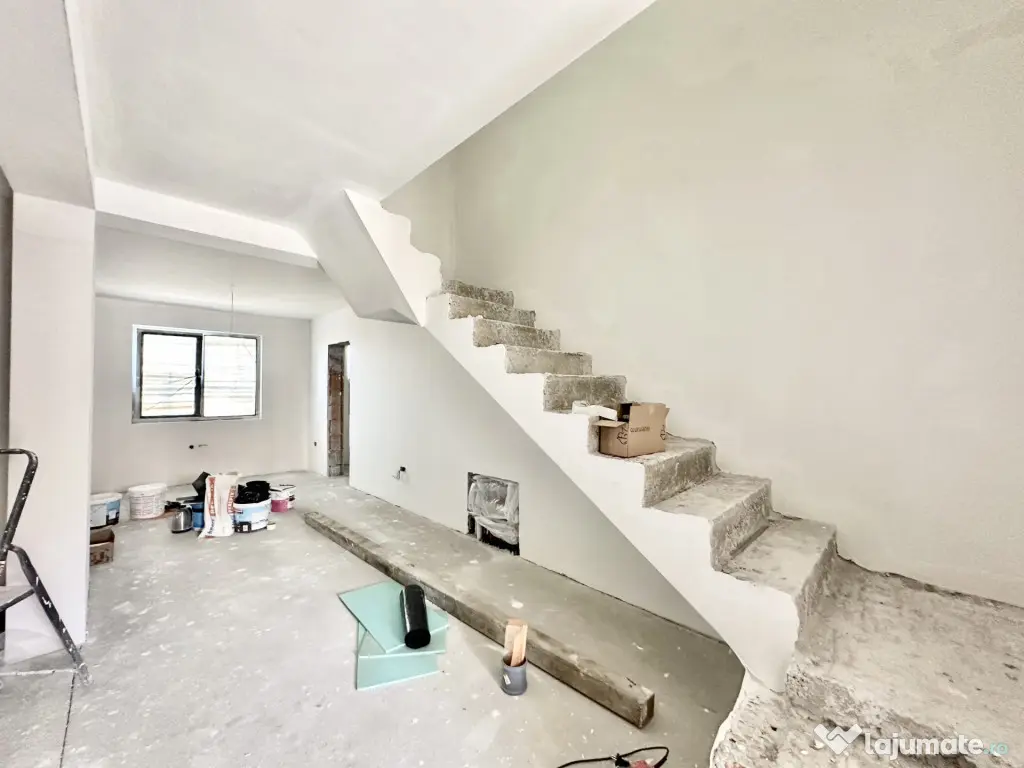 Duplex despartit prin camera tehnica | 4 camere | 115 mp uti - Mosnita Veche (Timis)