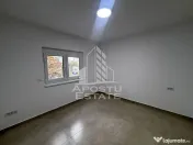 Apartament cu 4 camere de vanzare, zona Complexul Studentesc,Timisoara 