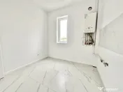 Apartament cu 2 camere - loc de parcare inclus - zona Calea 