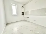 Apartament cu 2 camere - loc de parcare inclus - zona Calea 