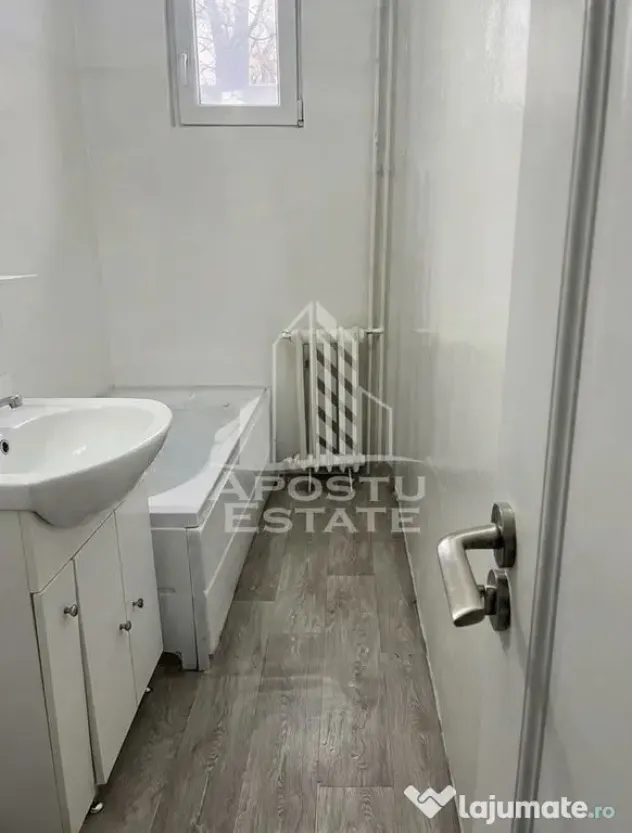 Apartament cu 3 camere de vanzare , etaj intermediar , Zona Dacia - Timisoara (Timis)