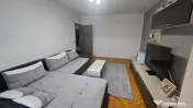 Apartament 3 camere -72 mp-2 bai - Lipovei 