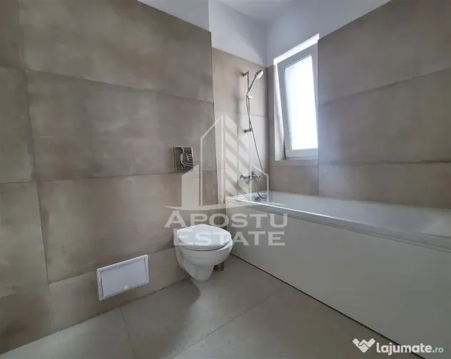 Apartament de vanzare cu 3 camere, 2 bai si parcare, bloc nou,Aradului - Timisoara (Timis)