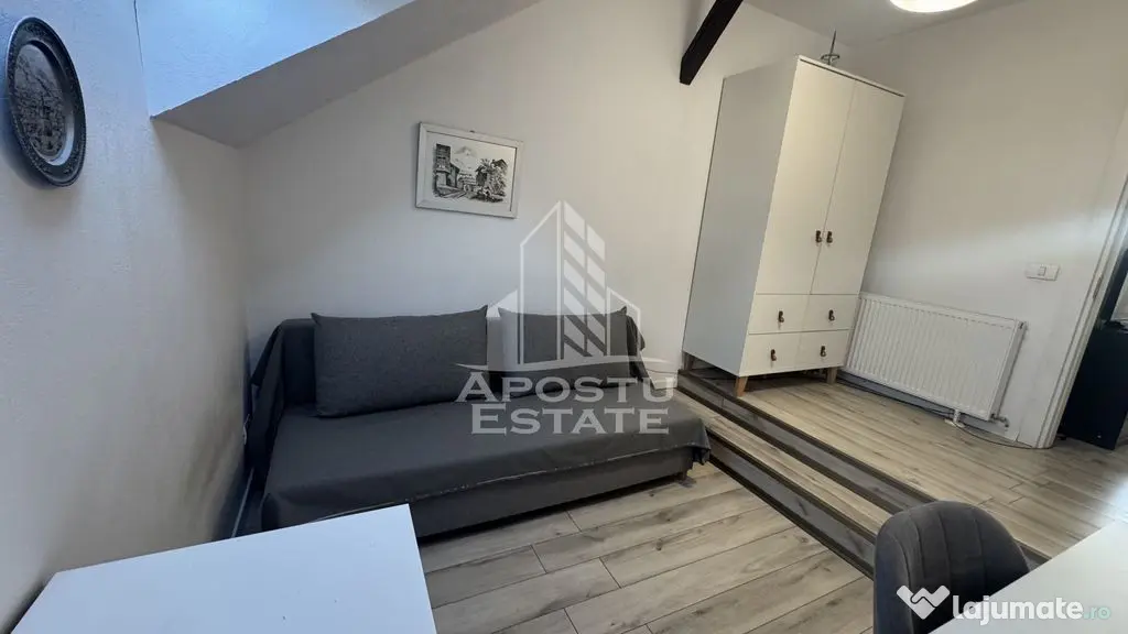 Apartament cu 3 camere la mansarda, de inchiriat, zona Balcescu - Timisoara (Timis)