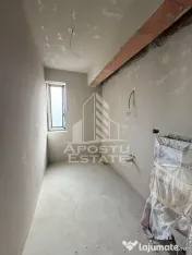Apartament cu 3 camere, 2 balcoane, zona Planetelor 