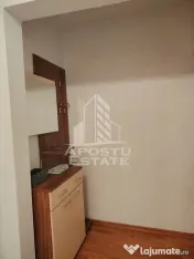 Apartament de inchiriat 3 camere, centrala proprie, etaj 1, zona Dacia 