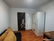 Apartament de inchiriat 3 camere, centrala proprie, etaj 1, zona Dacia 