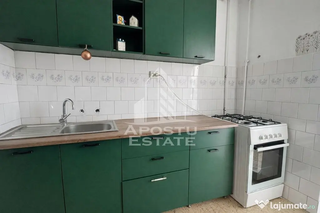 Apartament 2 camere , decomandat, etajul 3/4, zona Girocului - Timisoara (Timis)