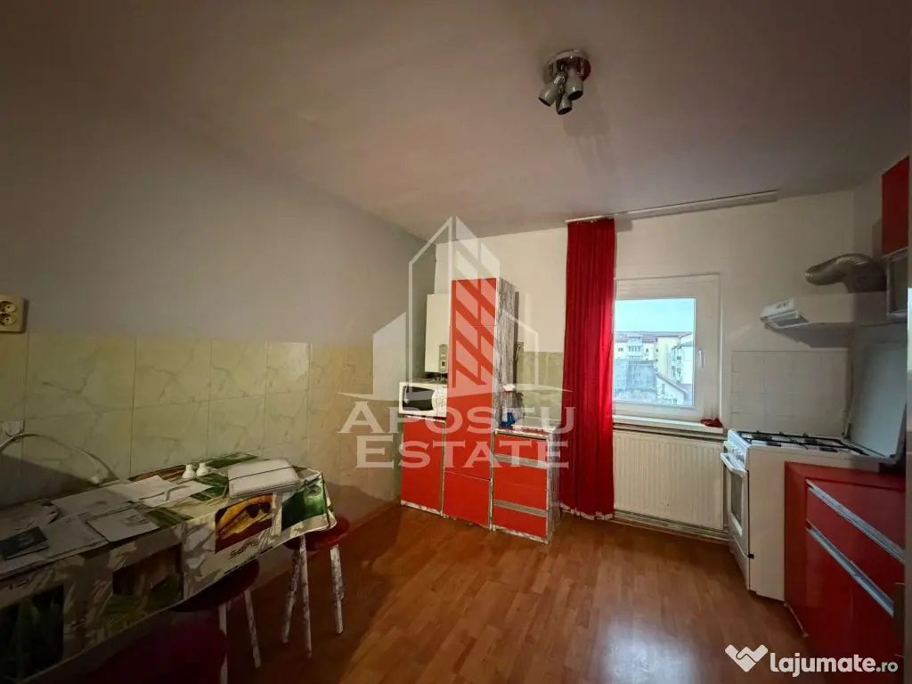 Apartament cu 2 camere, semidecomandat,centrala proprie,zona Girocului - Timisoara (Timis)