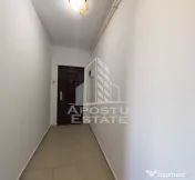 Apartament cu 3 camere, de vanzare, centrala proprie, zona Lipovei 