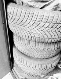 Set 4 Anvelope iarna Bridgestone 225/50 R 18