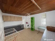 Casa de vanzare in Sandra, 5755 mp, teren, acoperis nou 