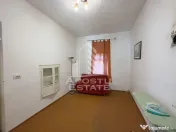 Casa de vanzare in Sandra, 5755 mp, teren, acoperis nou 
