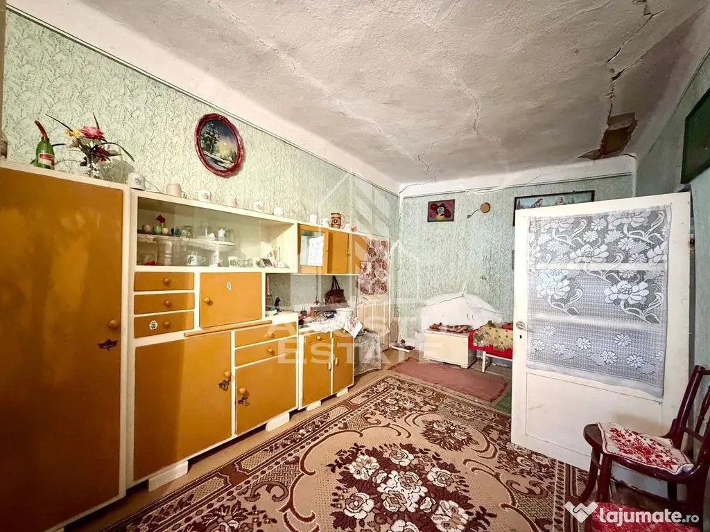 Casa individuala de vanzare, teren 1750 mp, Zona: Sanandrei - Sanandrei (Timis)