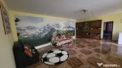 Casa individuala cu 6 camere,2 bai,teren de 1017 mp Pischia Central 
