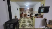 Casa individuala cu 6 camere,2 bai,teren de 1017 mp Pischia Central 