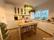 Duplex cu 4 camere,de vanzare, 2 bai, garaj, Giroc 