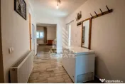Casa individuala de vanzare, 190 mp, teren 650 mp, zona Sanandrei 