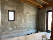 Casa individuala de vanzare la rosu Giarmata 