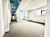 Spatiu Comercial/Birouri de Inchiriat In zona UTA langa Penny, Ared 