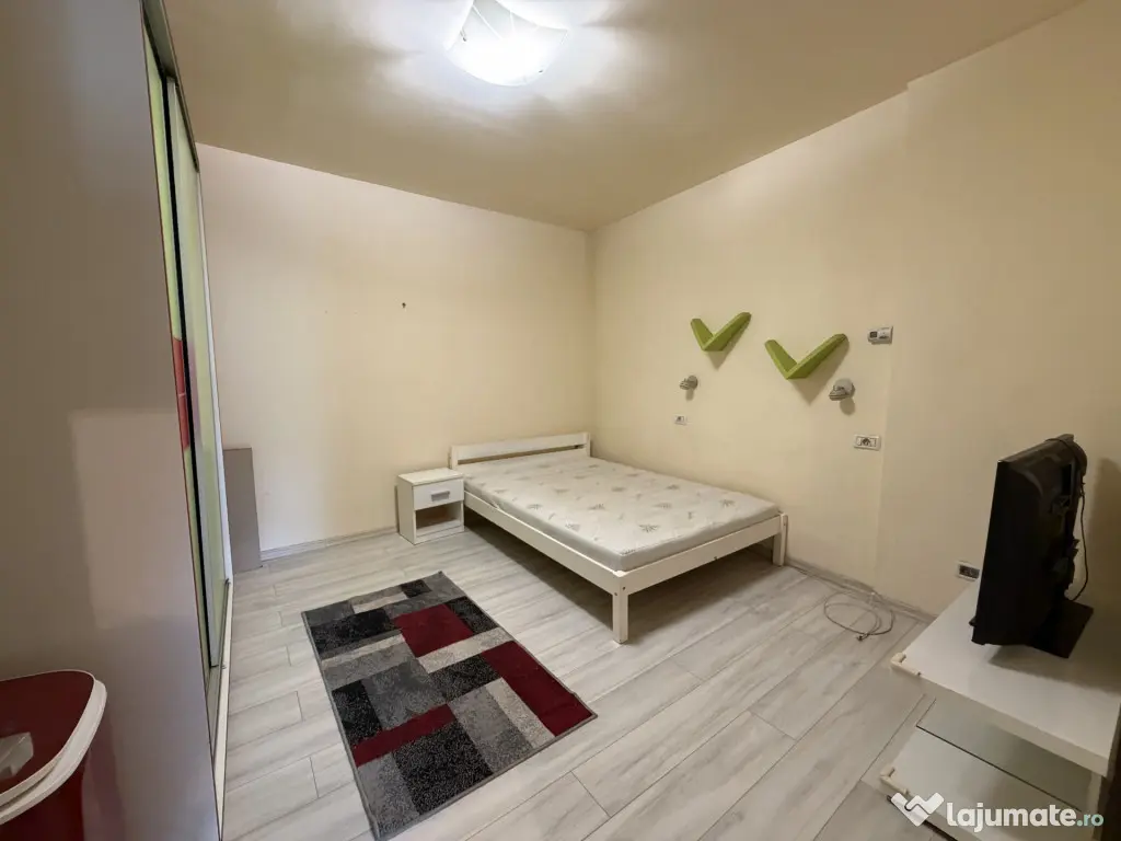 Apartament 2 camere decomandat | Ultracentral | Etaj 1 | Box - Constanta (Constanta)