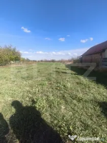 Teren Intravilan de vanzare- Razboieni Cetate